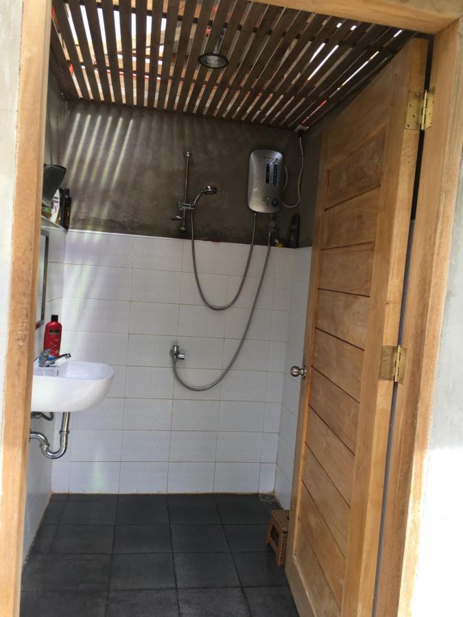 B&R Hostel Nagtabon Bacungan Kültér fotó