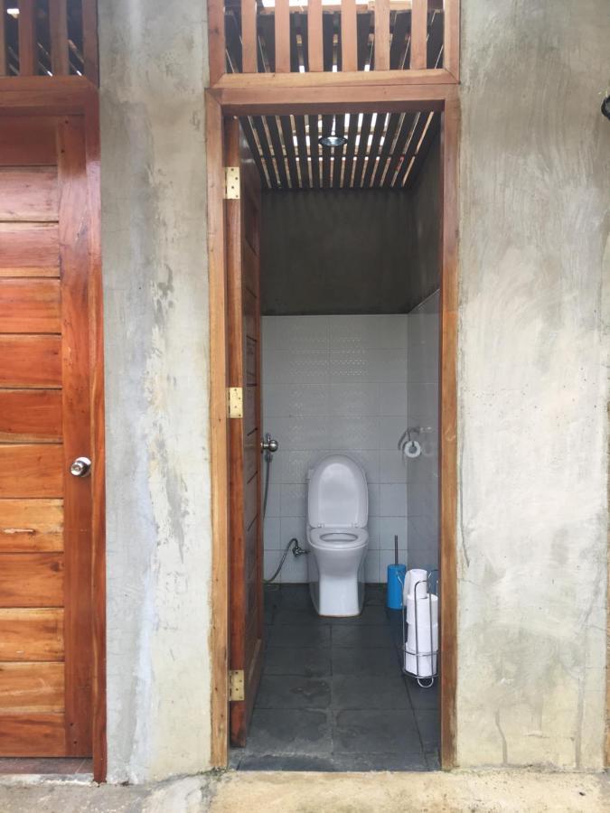 B&R Hostel Nagtabon Bacungan Kültér fotó